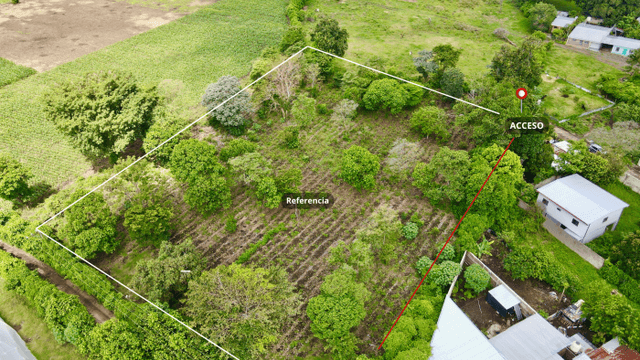 Terreno de 10,000 v² cerca de Las Ramblas Santa Ana