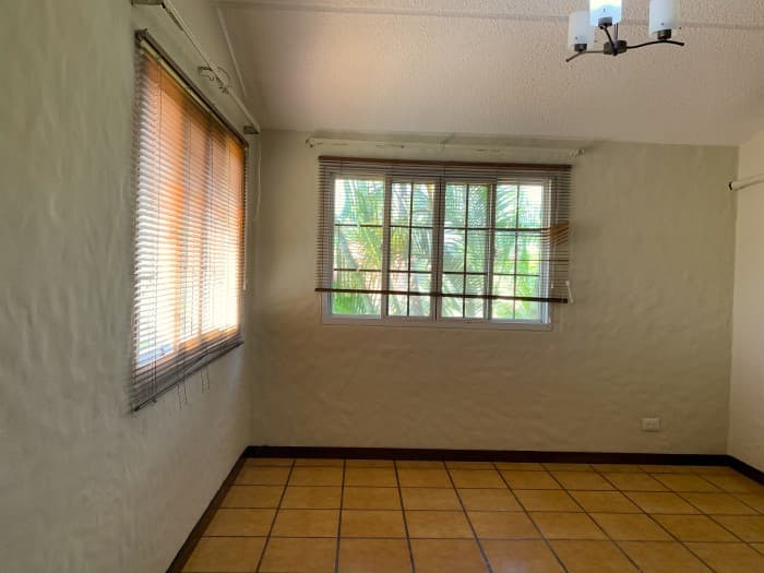 Santa Elena, res. privado, casa en venta. — foto 8
