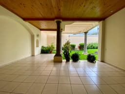 Madreselva- Santa Elena, casa en venta.
