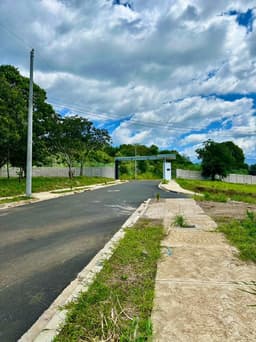 Lotes residenciales en el Sinai con financiamiento