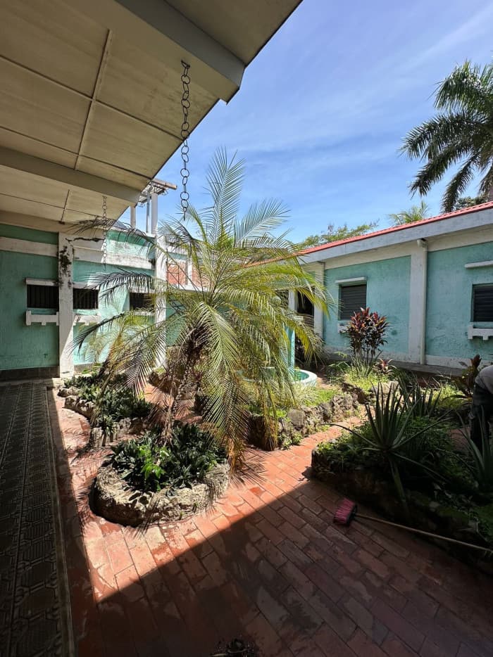 Casa en Venta con 9 Cuartos 7 Baños en Centro Sonsonate — foto 10