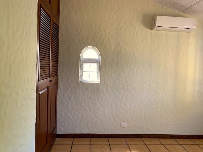 Santa Elena, res. privado, casa en venta. — foto 9