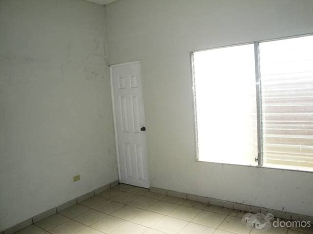 CASA EN RESIDENCIAL UNIVERSITARIA SUR — foto 3