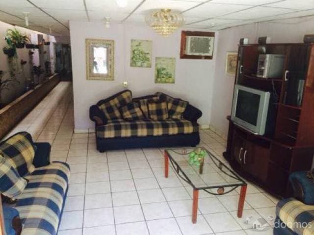 HERMOSA CASA ESTILO AMERICANO A POCOS PASOS TROPICO INN — foto 4