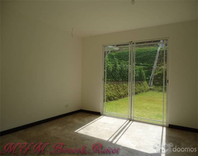 Casa en Residencial Garden Hills — foto 3