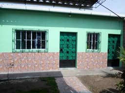 Se vende casa en Armenia, colonia los ángeles, por iglesia restauracion