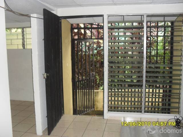 GANGA CASA EN VENTA EN SANTISIMA TRINIDAD ETAPA 2 REMODELADA