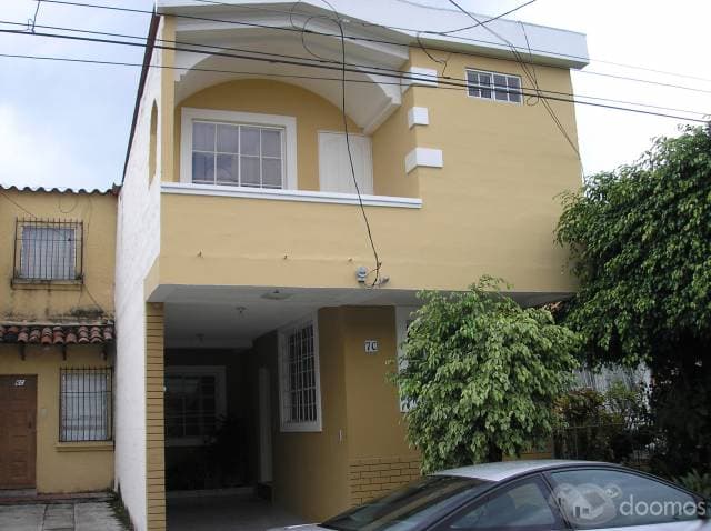 URGE VENDER CASA ARCOS DE LA CIMA — foto 1