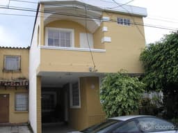 URGE VENDER CASA ARCOS DE LA CIMA