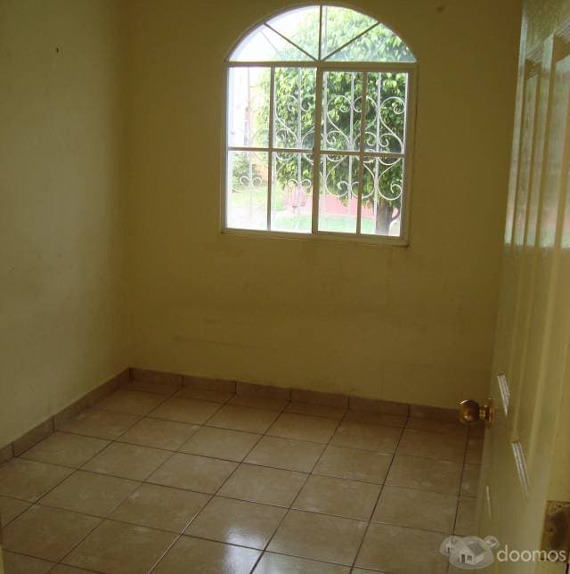 vendo casa en ciudad real santa ana — foto 4