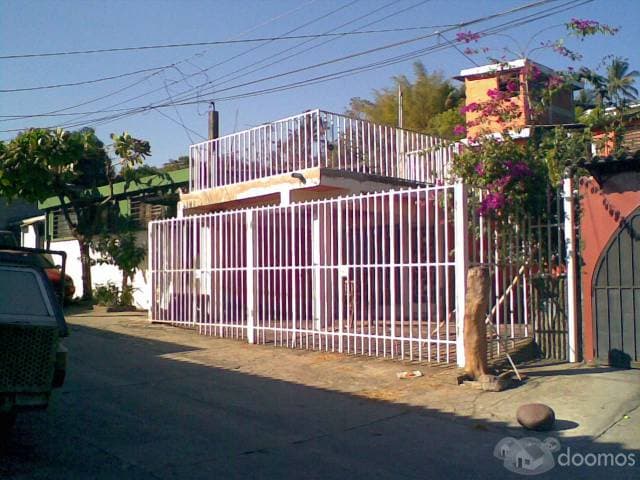 !!!!GANGA...VENDO CASA BONITA Y BARATA!