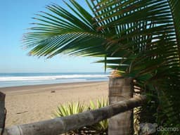 RANCHO FRENTE A LA PLAYA METALÍO