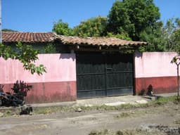 Vendo casa grande tipo campo con todas las comodidades de la ciudad, cultivada con árboles frutales
