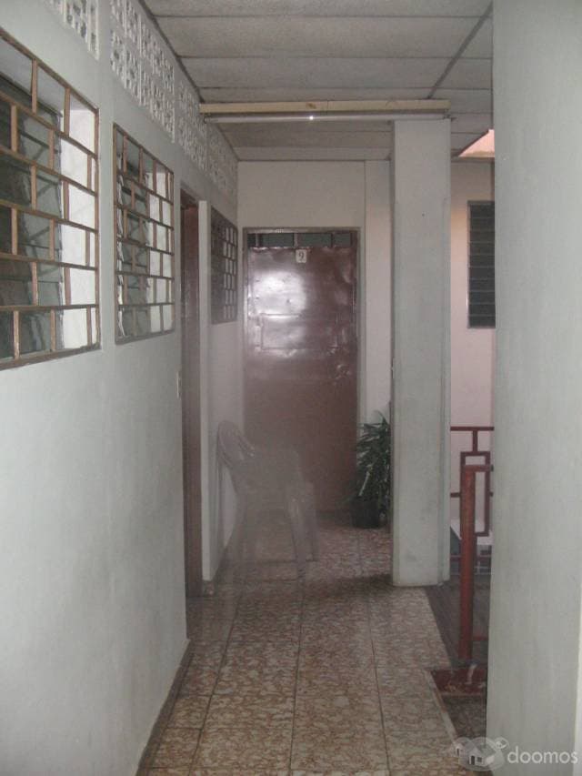 SE VENDE EDIFICIO DE DOS NIVELES EN ZONA MEDICA — foto 4
