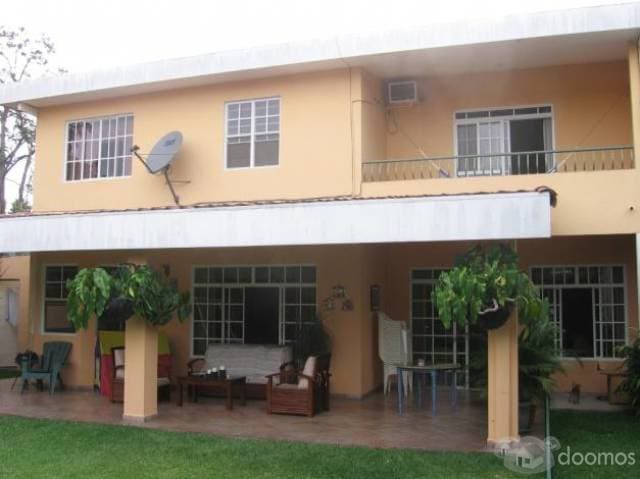 ALQUILO EXCEPCIONAL RESIDENCIA EN CUMBRES DE CUSCATLÁN — foto 5