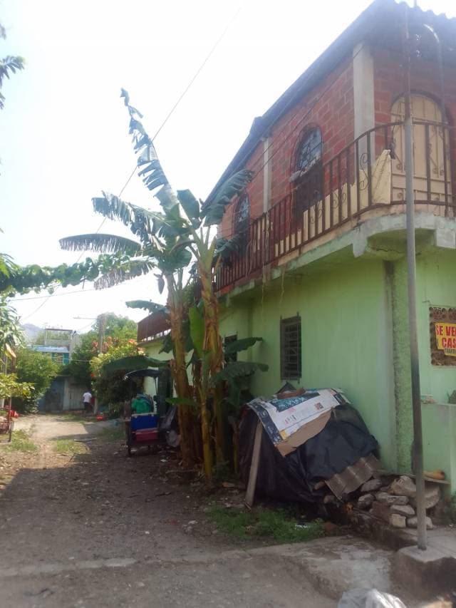 ATENCIÓN INVERSIONISTA! CASA GRANDE EN VENTA EN APOPA — foto 4