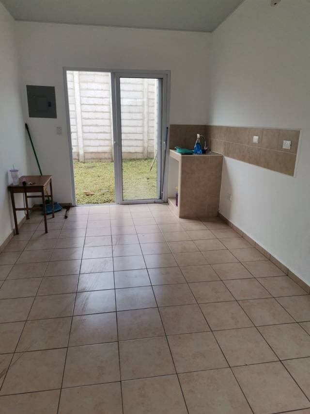 Renta de casa en ciudad Marsella Q3 — foto 2