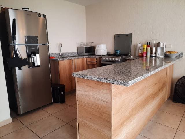ALQUILER DE VIVIENDA SEMIAMUEBLADA — foto 1