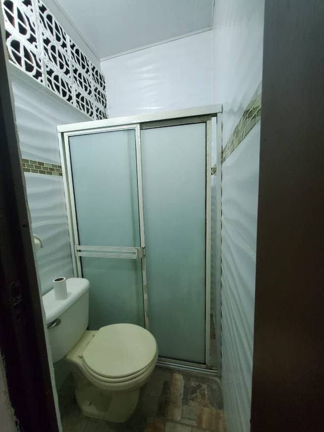 CASA UNIFAMILIAR EN VENTA — foto 5