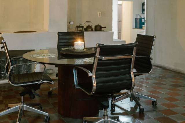 Preciosa Casa Estilo Victoriano 1 Planta Mejor Zona de Ahuachapan Centro — foto 4