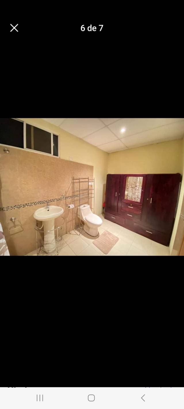 Se alquila Habitación  amueblada tipo estudio — foto 5