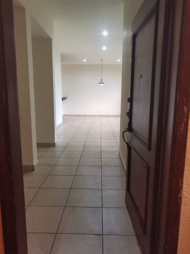 Alquilo Apartamento en Condominio Las nubes — foto 8